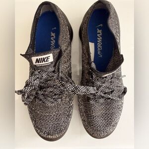 Nike Women's Black and White Vapormax Sneakers